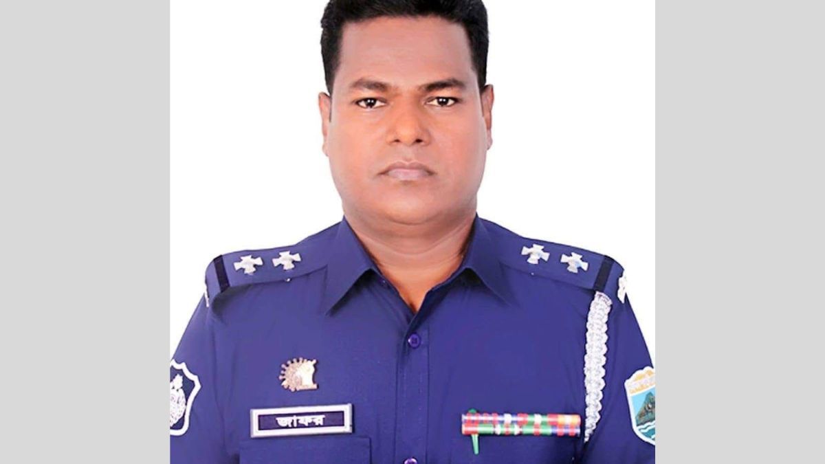 মামলা থেকে নাম কাটার কথা বলে ৫ লাখ টাকা ঘুষ চাইলেন এসআই