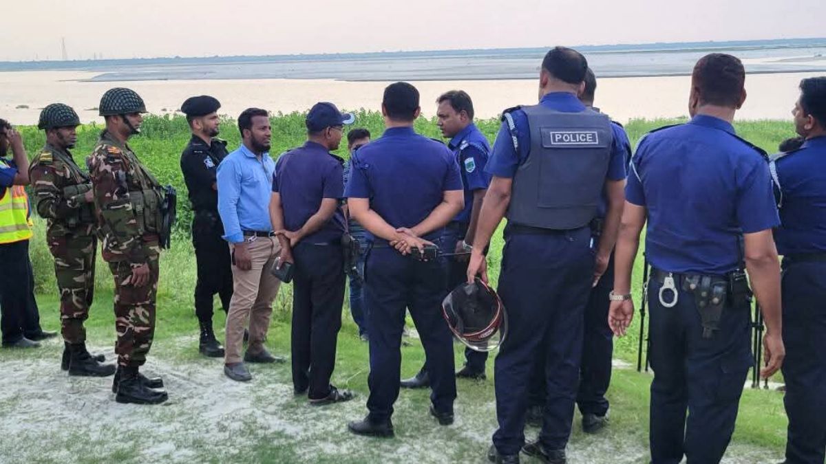 ১১ কোটি টাকায় ইজারা, তবু চাঁদার জালে মোল্লা ট্রেডার্স