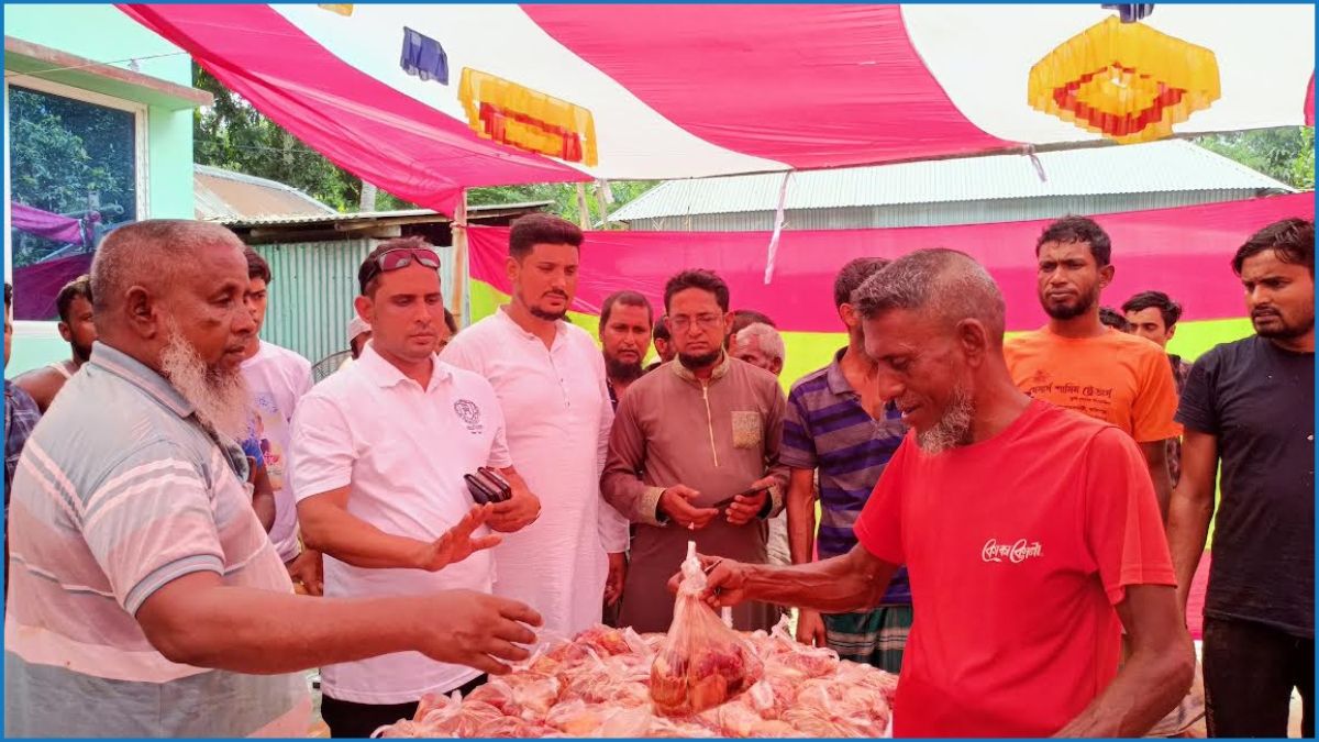ঈদ উপহার হিসেবে অর্ধসহস্রাধিক পরিবার পেল গরুর মাংস