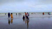 কক্সবাজারে ঢেউয়ের সাথে ভেসে গেল বাবা-ছেলে