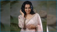 ঈদে ৩ ভিন্ন রূপে রুনা খান : বৈচিত্র্যময় চরিত্রে ছড়াচ্ছেন মুগ্ধতা