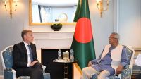 প্রধান উপদেষ্টার সঙ্গে এয়ারবাসের এক্সিকিউটিভ ভাইস প্রেসিডেন্টের সাক্ষাৎ