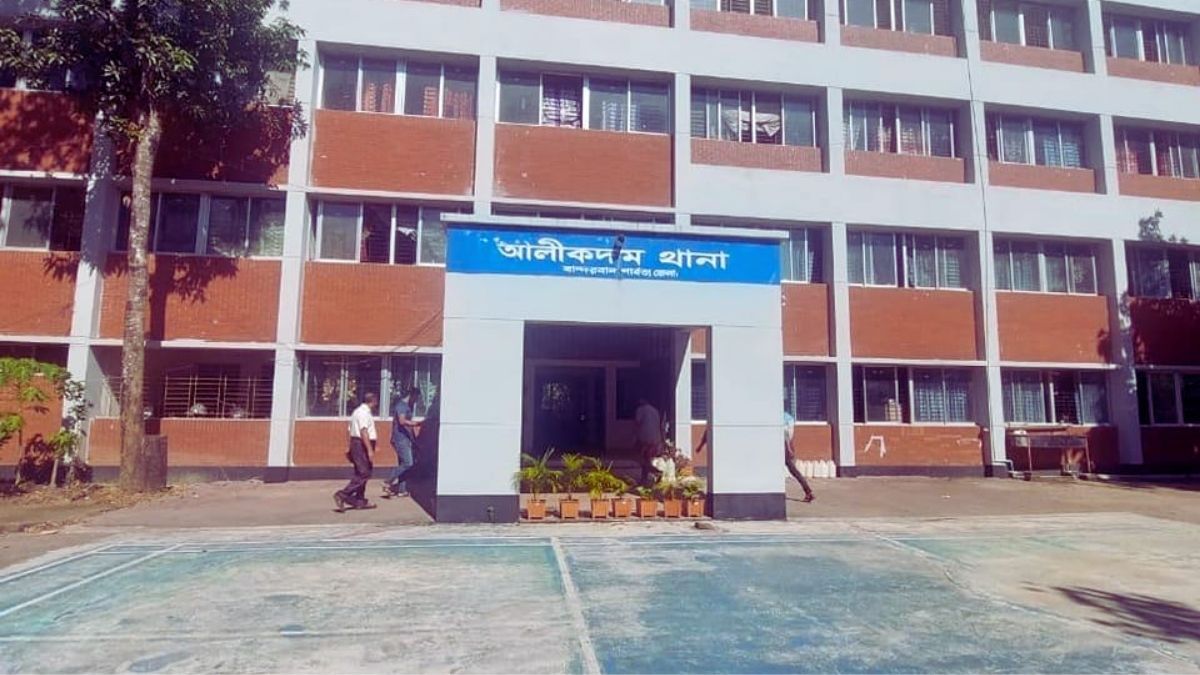 বান্দরবানে নদী থেকে পর্যটকের লাশ উদ্ধার, নিখোঁজ ২