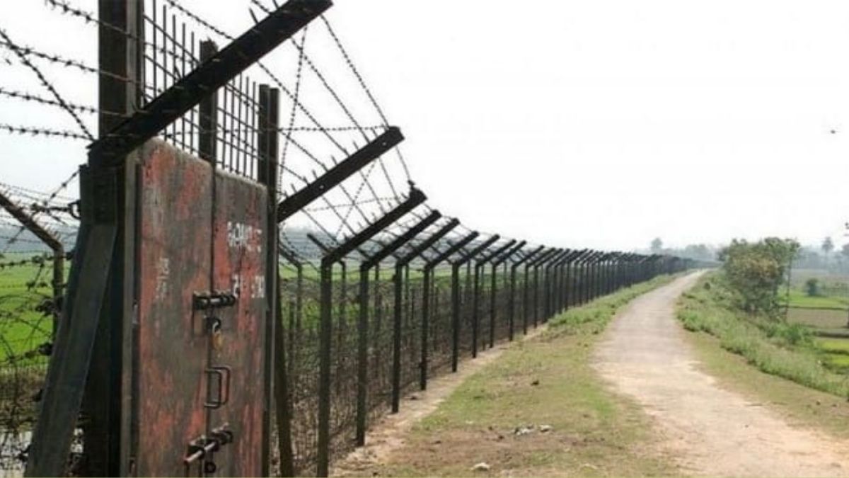 বিরামপুর সীমান্তে ১৫ জনকে ঠেলে বাংলাদেশে পাঠাল বিএসএফ