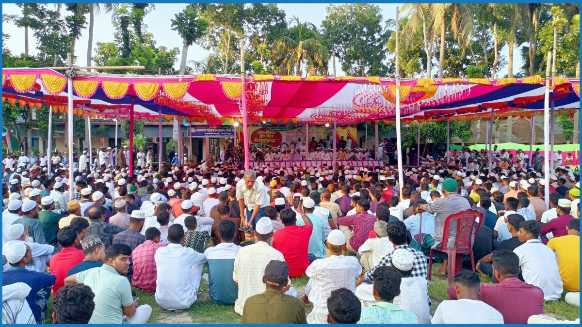 আমির হামজার মাহফিলে মোবাইল-মানিব্যাগ চুরির হিড়িক!
