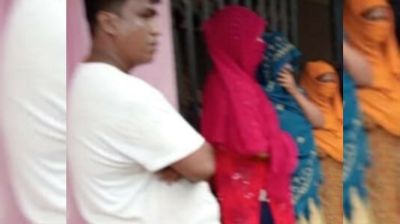 তাড়াশে ৩ নারীসহ শ্রমিক লীগ নেতা আটক