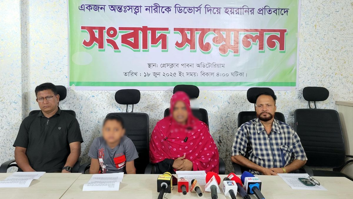 ‘আমি সন্তানদের ভবিষ্যৎ নিয়ে চিন্তিত, স্বামীর সংসারে ফিরতে চাই’