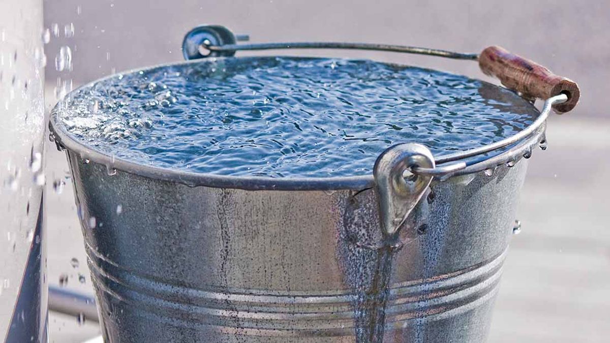 বালতির পানিতে পড়ে প্রাণ গেল ২ বছরের শিশুর