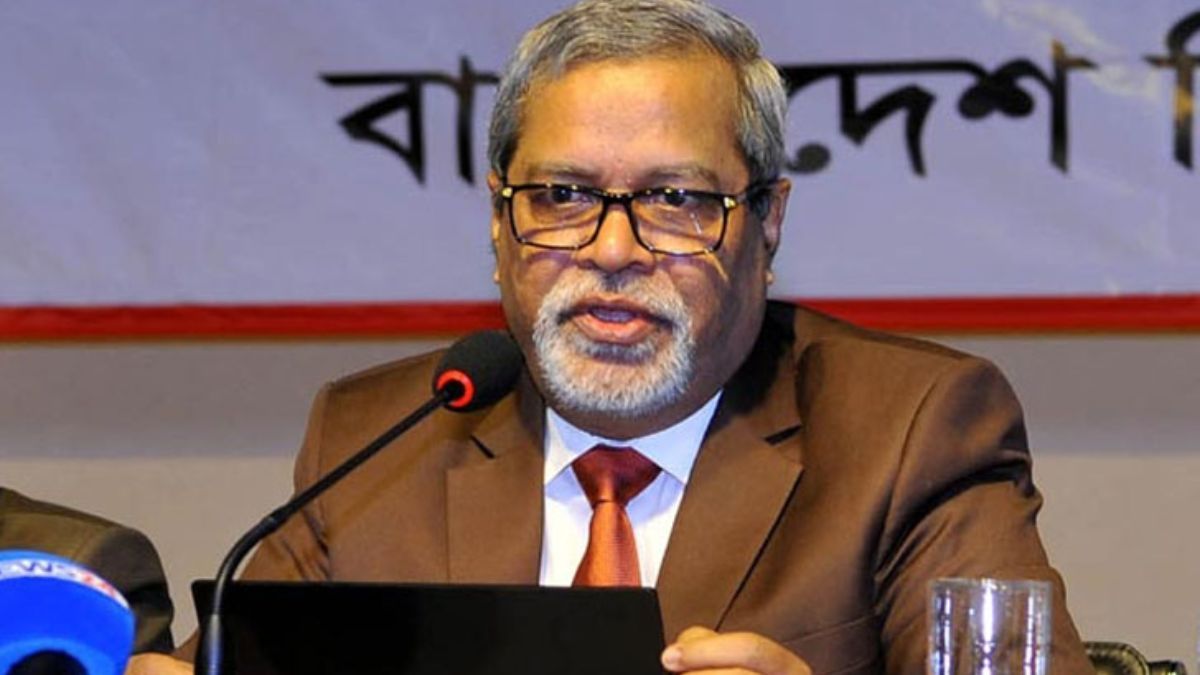 সাবেক সিইসি নূরুল হুদা গ্রেপ্তারে বিশৃঙ্খলায় সরকারের উদ্বেগ