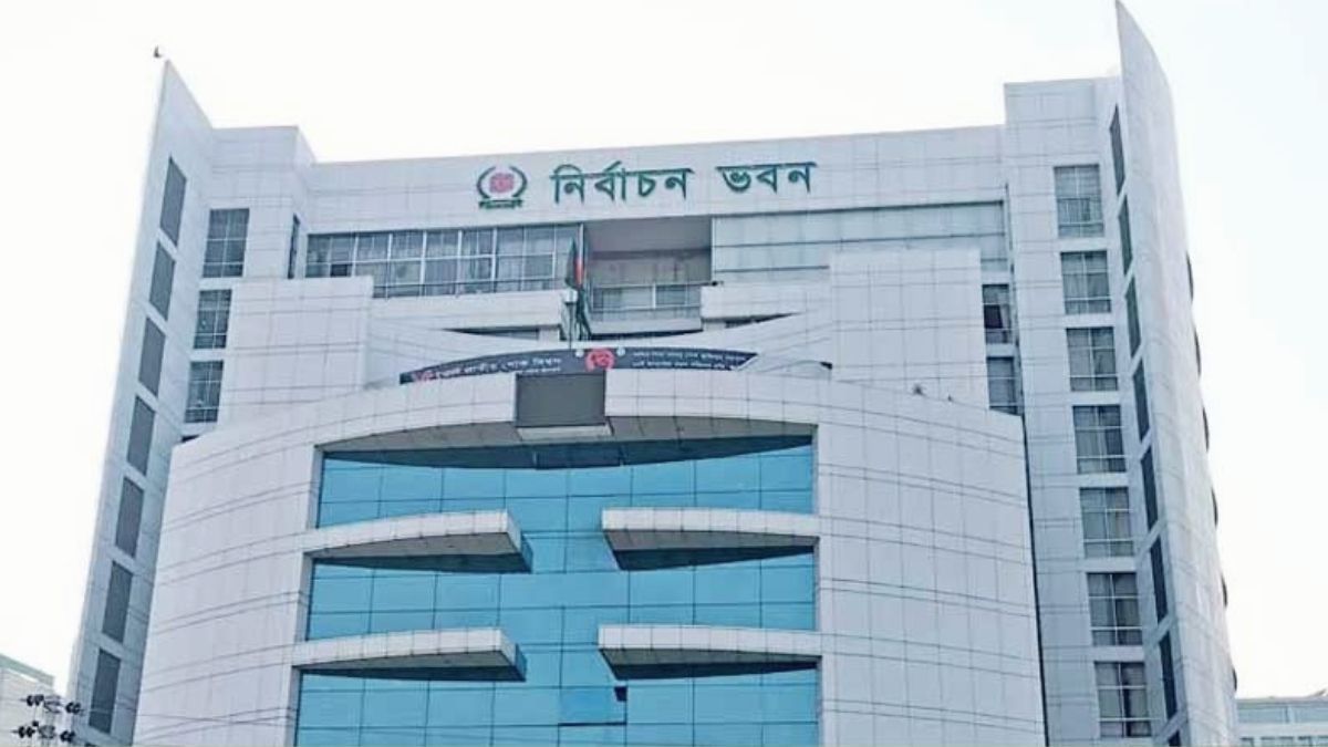 ৩০ জুনের মধ্যে ভোটার তালিকা হালনাগাদ সম্পন্ন করার নির্দেশ ইসির