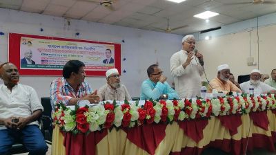 সুযোগসন্ধানী কাউকে দলে নেওয়া যাবে না : ডা. জাহিদ