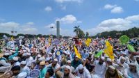 সোহরাওয়ার্দীতে নেতাকর্মীদের স্রোত