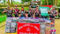 কুমিল্লায় সীমান্ত থেকে ৪৭ লাখ টাকার ভারতীয় শাড়ি জব্দ