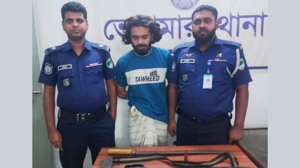 ভেড়ামারায় অস্ত্রসহ শীর্ষ সন্ত্রাসী গ্রেপ্তার