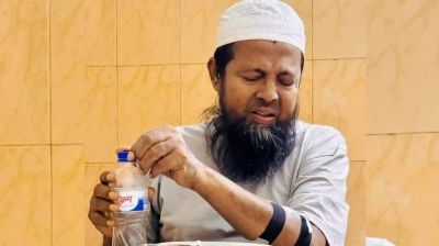 লালমাটিয়া মাদরাসার শাইখুল হাদিস হাসপাতালে ভর্তি, দেশবাসীর দোয়া কামনা