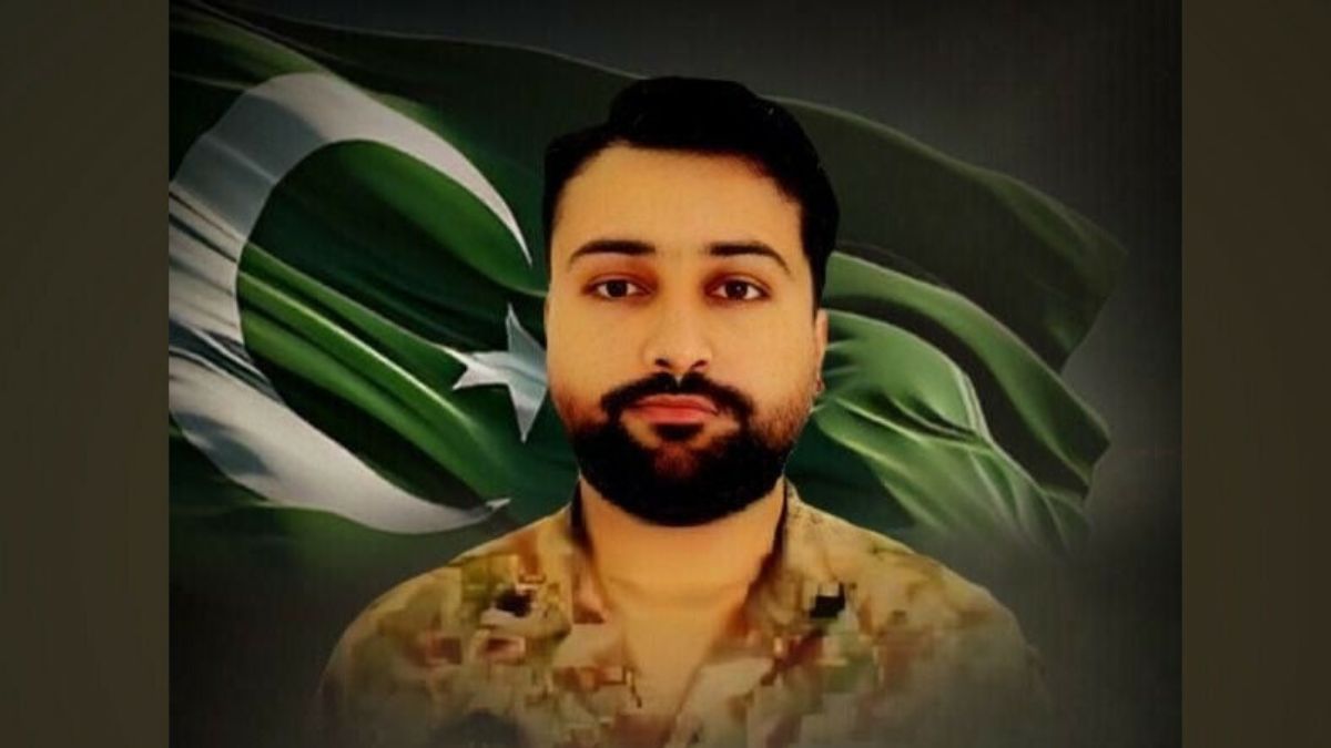 পাকিস্তানে সেনাবাহিনীর অভিযান :  ৩ সন্ত্রাসীসহ এক মেজর নিহত