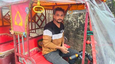 কুমিল্লায় অটোরিকশায় পাওয়া ১৫ লাখ টাকা ফেরত দিলেন চালক