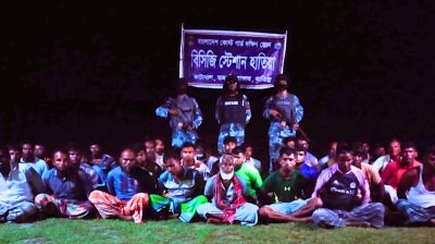 হাতিয়ায় কোস্টগার্ডের টহলদলের ওপর হামলা, অবৈধ জালসহ ৩৩ জেলে আটক