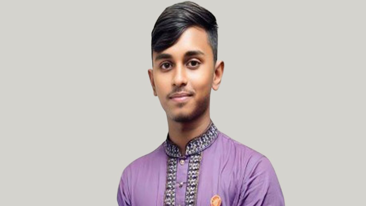 আ.লীগ সেজে মিছিলের অভিযোগে দেবহাটায় ছাত্রনেতা বহিষ্কার