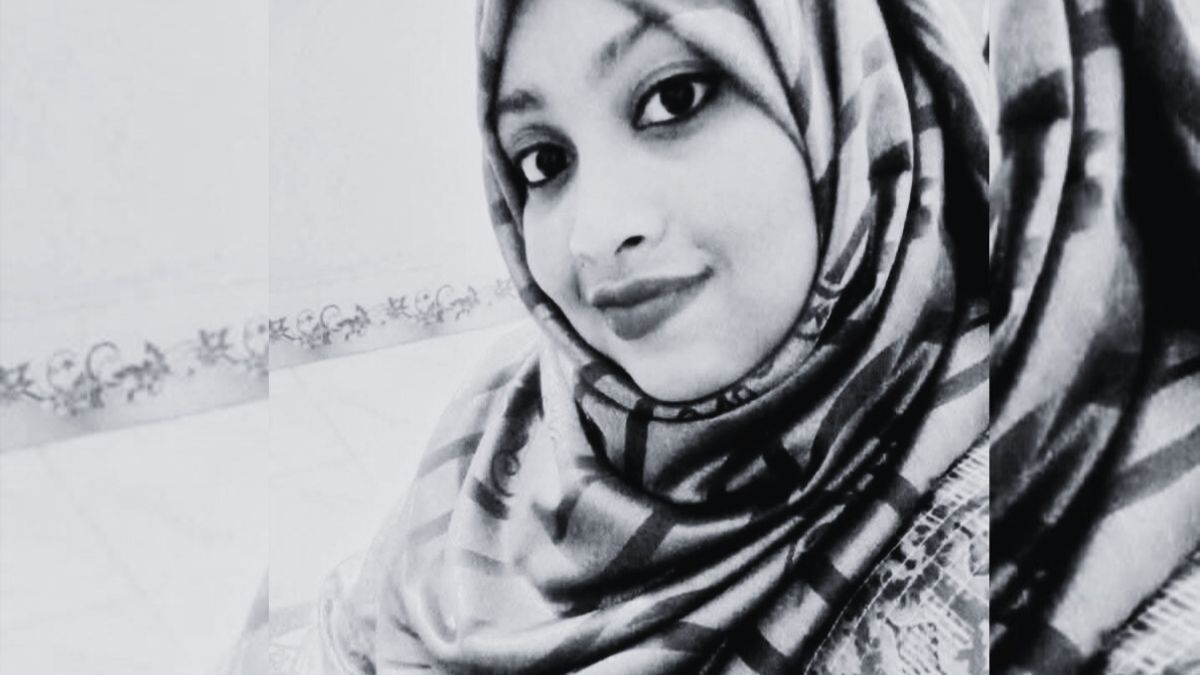 বিমান বিধ্বস্তে নিহত আফসানার দাফন সম্পন্ন