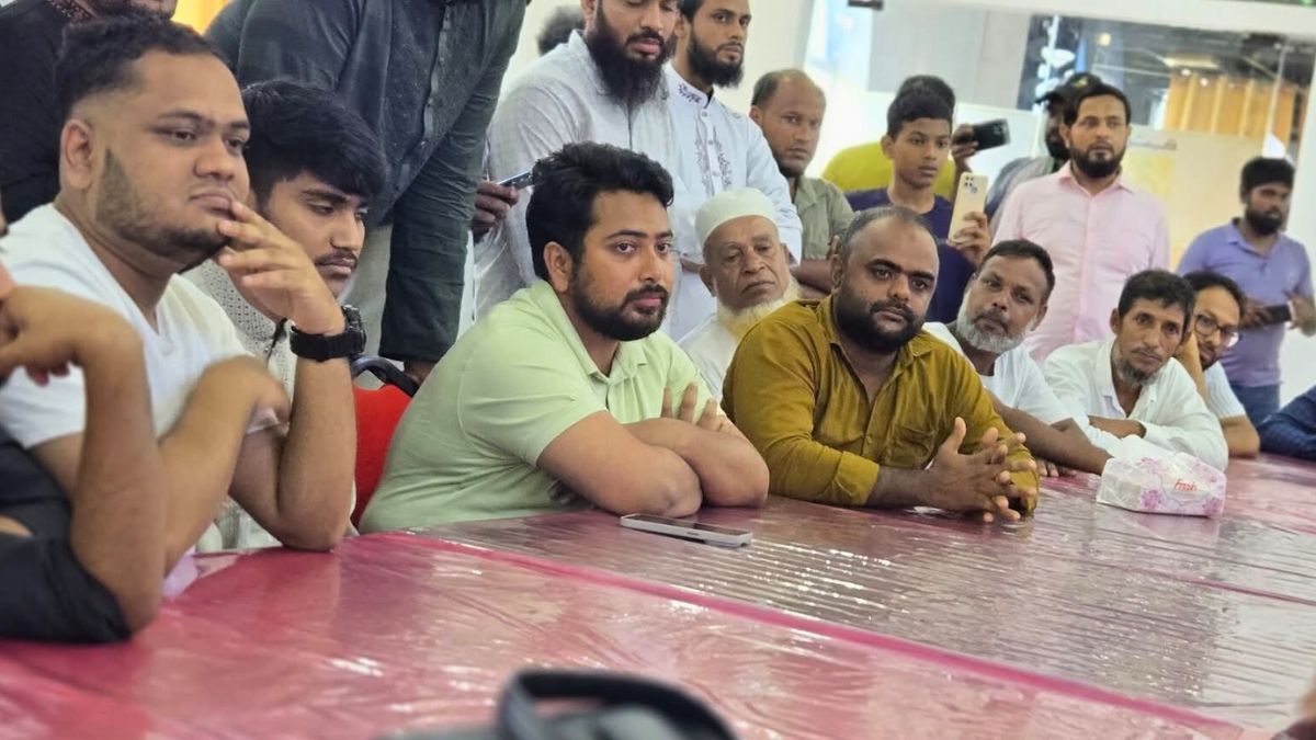 সিলেটে শহীদ পরিবারের সঙ্গে দেখা করলেন এনসিপি প্রধান