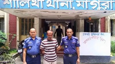 মাগুরায় স্ত্রীকে শাবল দিয়ে হত্যা, স্বামী গ্রেপ্তার
