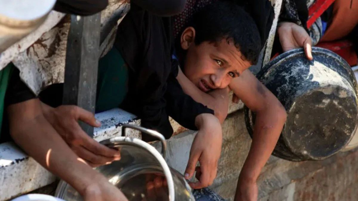 ইসরায়েলি হামলায় একদিনে ৭১ ফিলিস্তিনি নিহত
