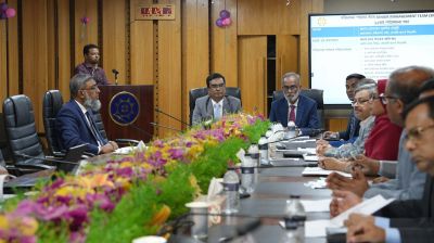 সোনালী ব্যাংকের পরিচালনা পর্ষদের সাথে সিনিয়র ম্যানেজমেন্ট টিমের সভা অনুষ্ঠিত