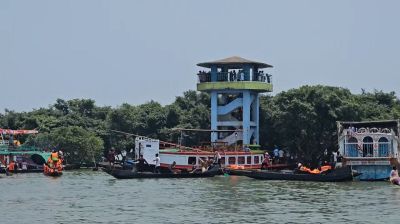 টাঙ্গুয়ার হাওরে ১২ হাউসবোটকে জরিমানা