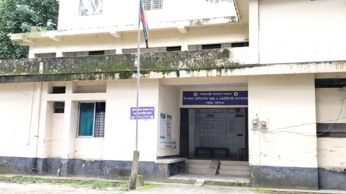 সাটুরিয়ায় সরকারি পশু চিকিৎসায় অতিরিক্ত টাকা নেওয়ার অভিযোগ