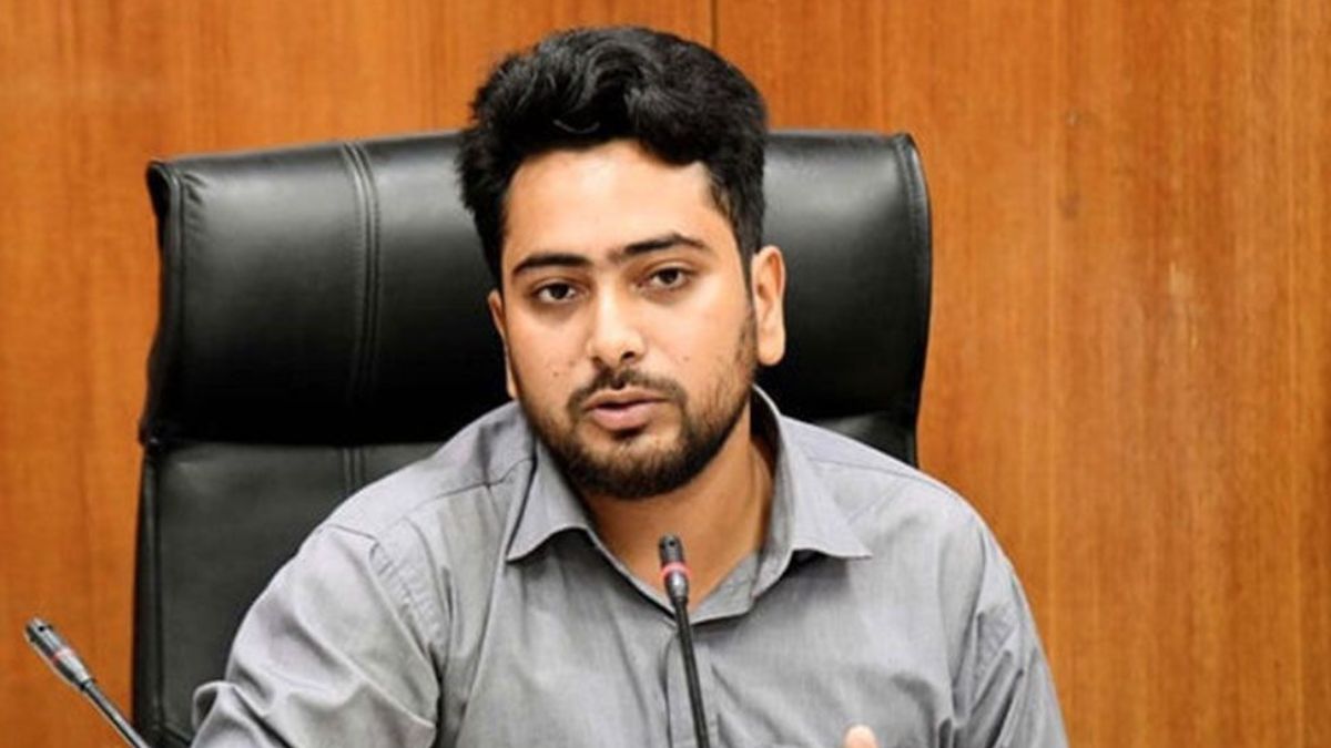 জুলকারনাইনরা আর্মি ক্যু করে সামরিকবাহিনীর একাংশের হাতে ক্ষমতা দিতে চেয়েছিল : নাহিদ