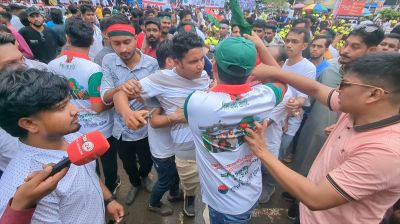 যে কারণে ছাত্রদলের সমাবেশ থেকে যুবককে বের করা হলো