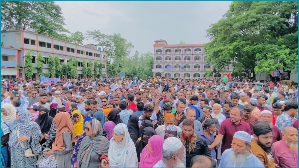 ‘স্বৈরাচার’ পতনের বর্ষপূর্তিতে টঙ্গীবাড়ীতে বিজয় মিছিল