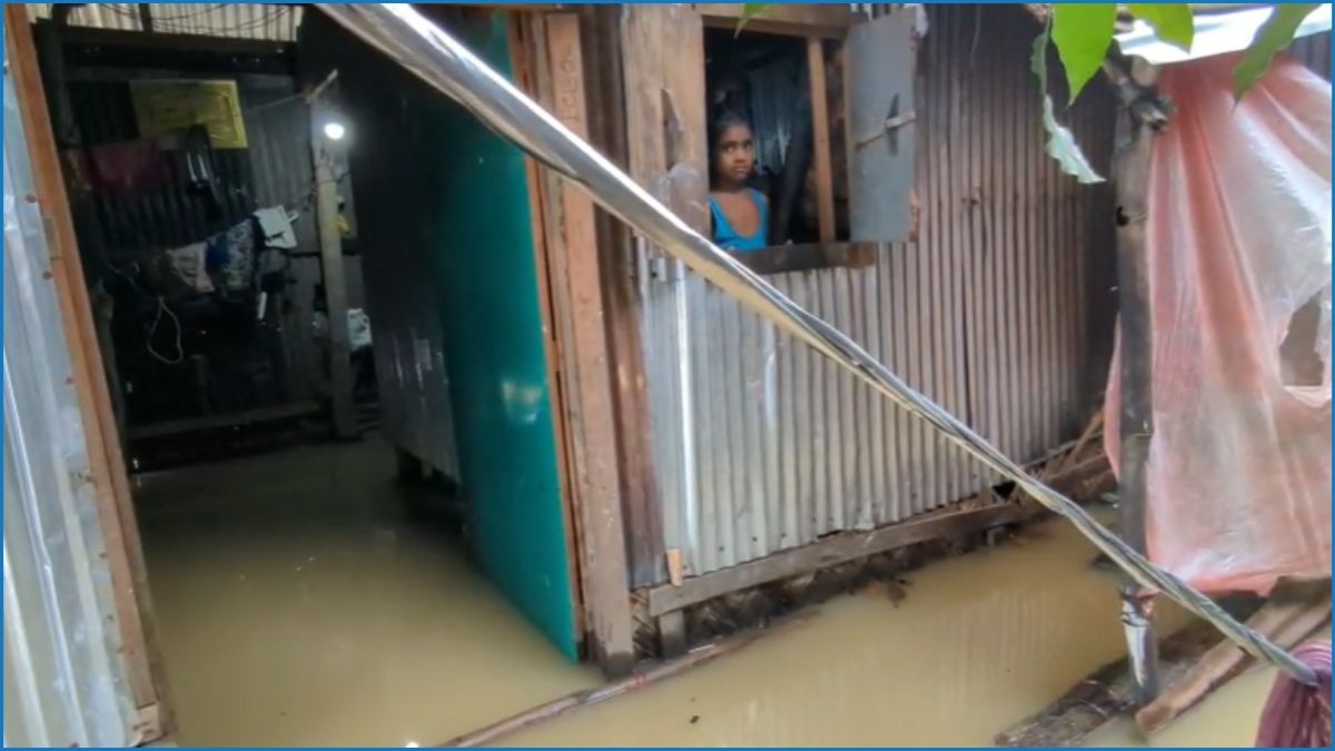 কাপ্তাই হ্রদের পানি বৃদ্ধি, পানিবন্দি ৬ গ্রামের দুই শতাধিক পরিবার