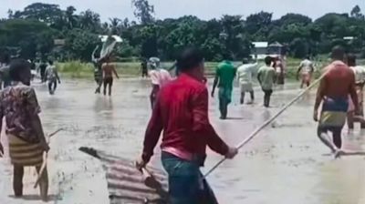 করিমগঞ্জে মাইকে ঘোষণা দিয়ে দু'পক্ষের সংঘর্ষ, আহত ৩২