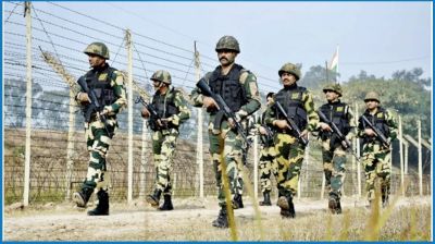 চাঁপাইনবাবগঞ্জ সীমান্তে ১৩ জনকে পুশইন করেছে বিএসএফ