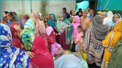মেহেরপুরে ছাদ থেকে পড়ে প্রাণ হারালেন নারী