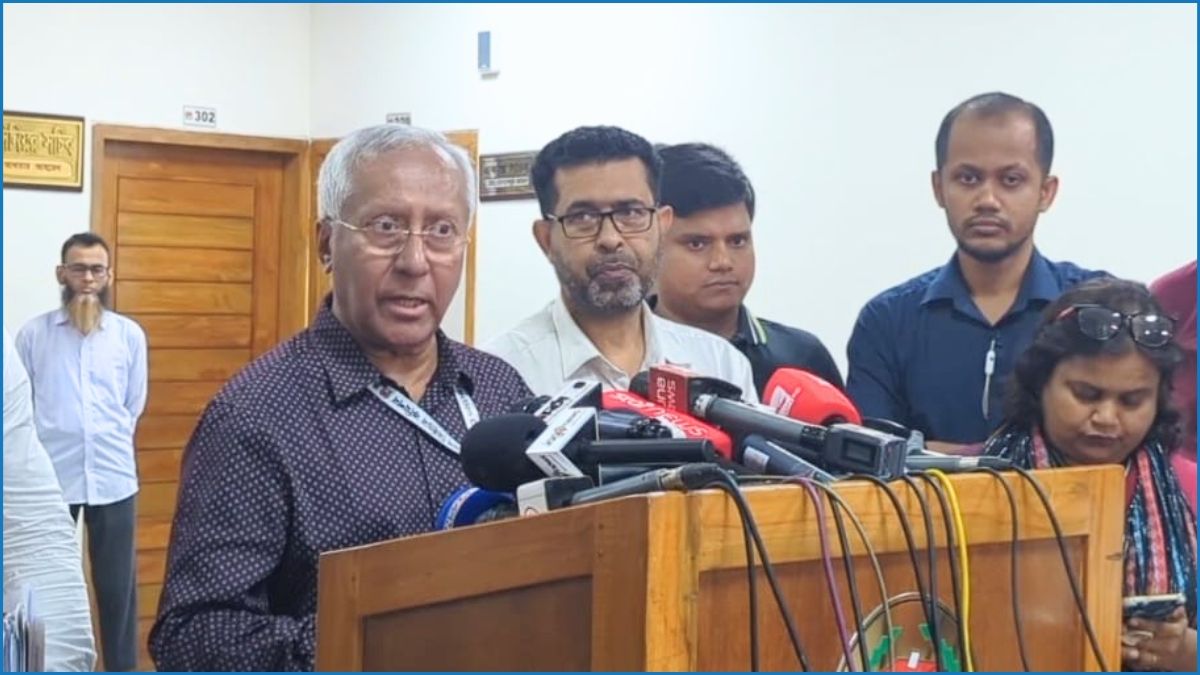 ভোট কেন্দ্র নয়, কক্ষ বাড়তে পারে : ইসি সচিব