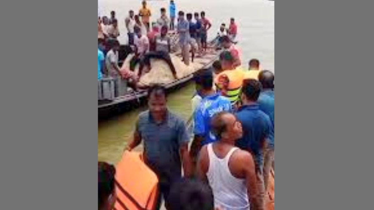 কনে দেখতে যাওয়ার পথে হাওরে নৌকা ডুবে শিশুসহ নিখোঁজ দুই