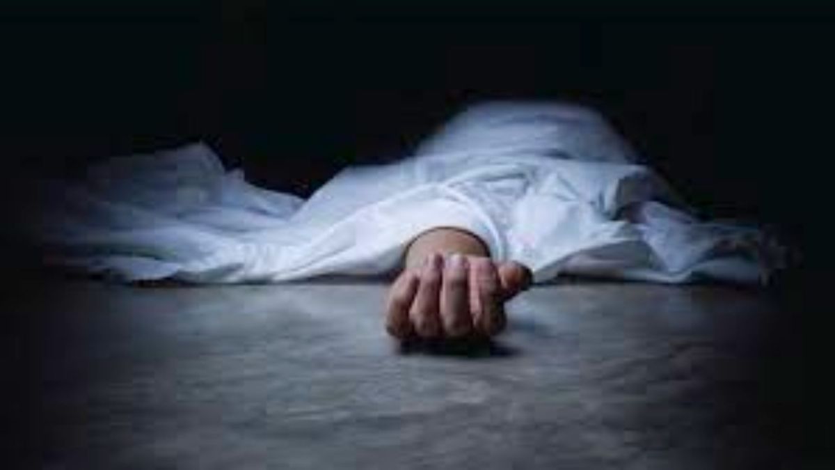 নড়াইলে খাল থেকে অজ্ঞাত যুবকের মরদেহ উদ্ধার