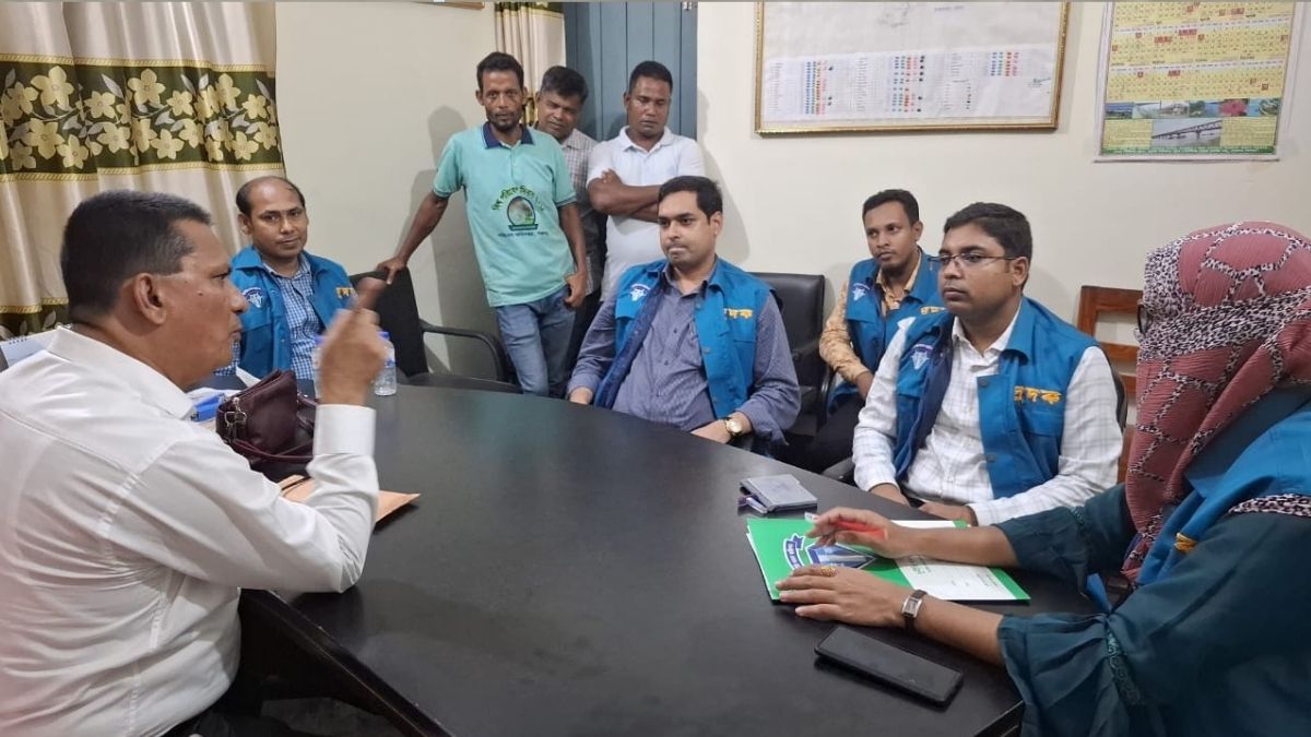 পঞ্চগড়ে সেটেলমেন্ট অফিসে দুদকের অভিযান, ৪ দালাল আটক
