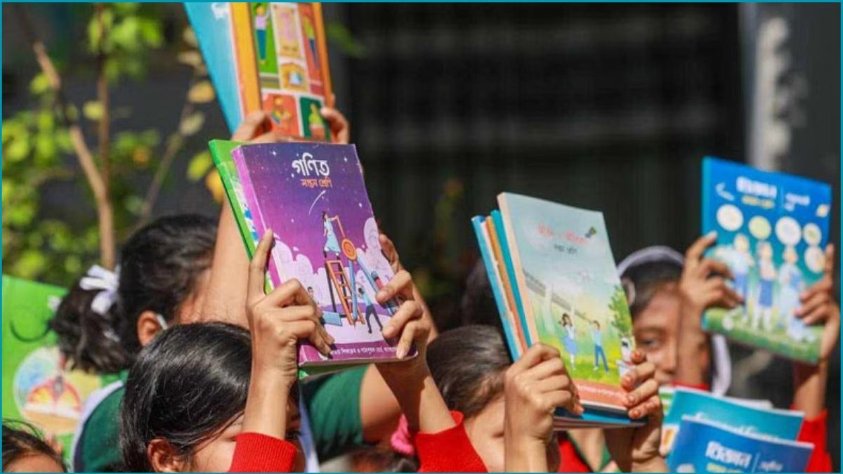 মাধ্যমিকে নির্দিষ্ট সময়ে বই পাওয়া নিয়ে শঙ্কা