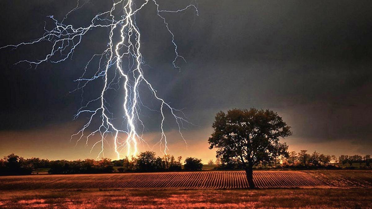 মির্জাপুরে বজ্রপাতে বৃদ্ধ টিউবওয়েল মিস্ত্রির মৃত্যু