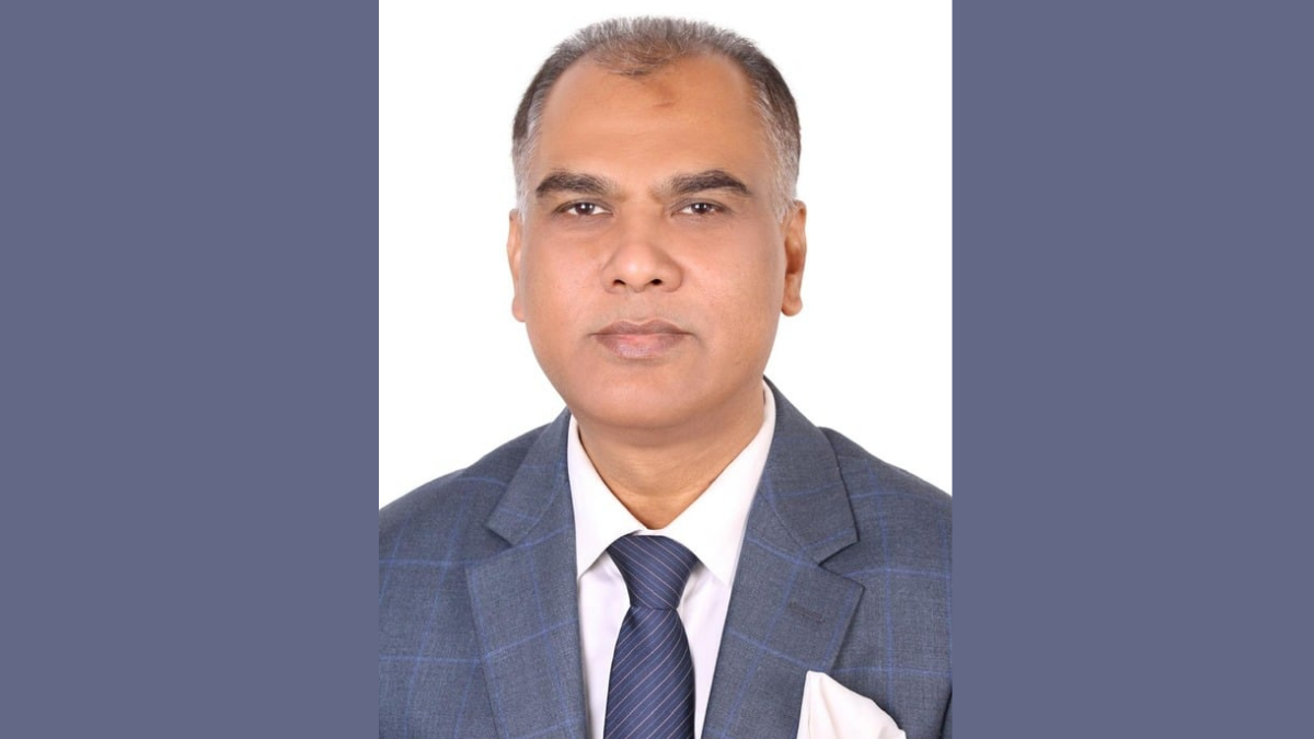 ব্যারিস্টার মোহাম্মদ রুকুনুজ্জামান : ঠাকুরগাঁওয়ের ন্যায়বিচার ও উন্নয়নের নতুন দিগন্তের স্বপ্নদ্রষ্টা