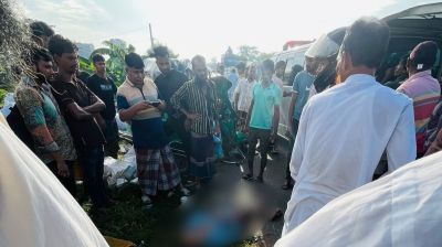 সিংগাইরে ট্রাকের ধাক্কায় অটোরিকশার দুই যাত্রী নিহত, আহত ২