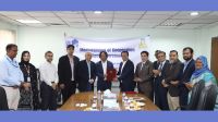 ইস্ট ওয়েস্ট ইউনিভার্সিটি ও ঢাকা চেম্বারের মধ্যে পেশাদার কোর্স চালুর চুক্তি