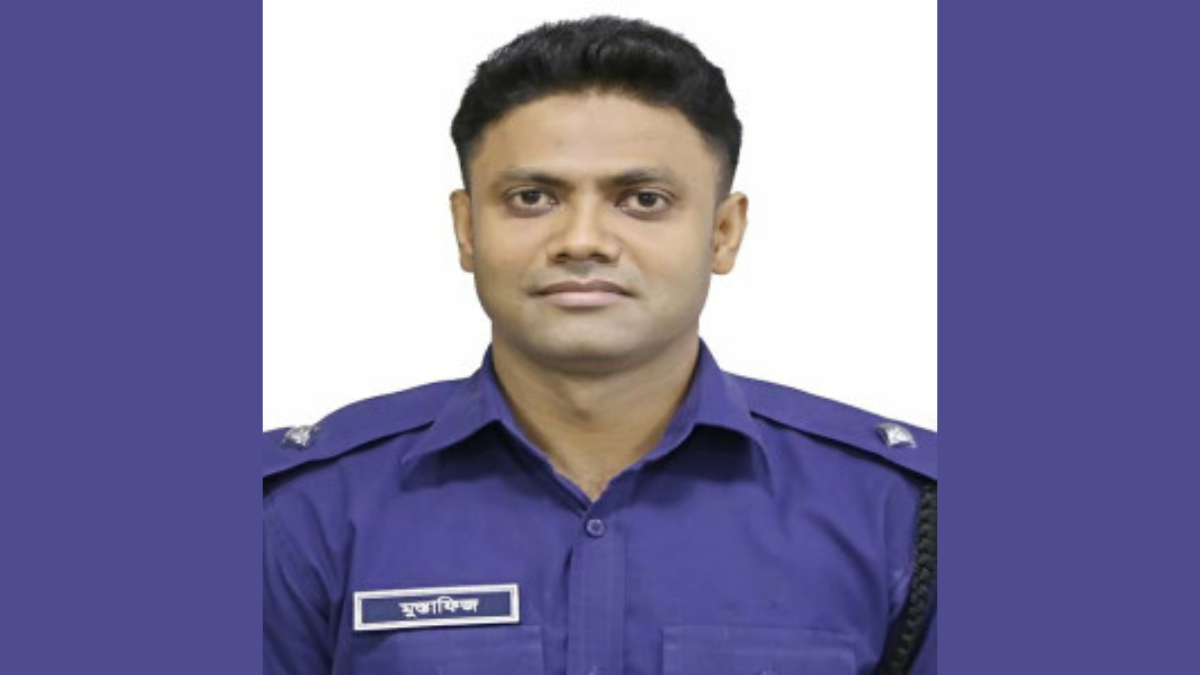 গাজীপুরে বাসের ধাক্কায় ওসি নিহত