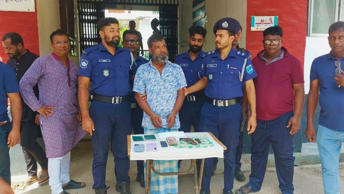 মানিকগঞ্জে মাদক ও বিদেশি পিস্তলসহ এক ব্যক্তি আটক