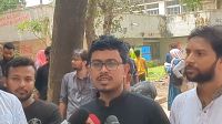 নানান রকম প্রতিশ্রুতি নিয়ে শেষ মুহুর্তে ভিপি প্রার্থী সাদিক কায়েমের প্রচারণা