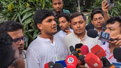 ভোট দিতে এসে যা বললেন ছাত্রদলের ভিপি প্রার্থী আবিদ
